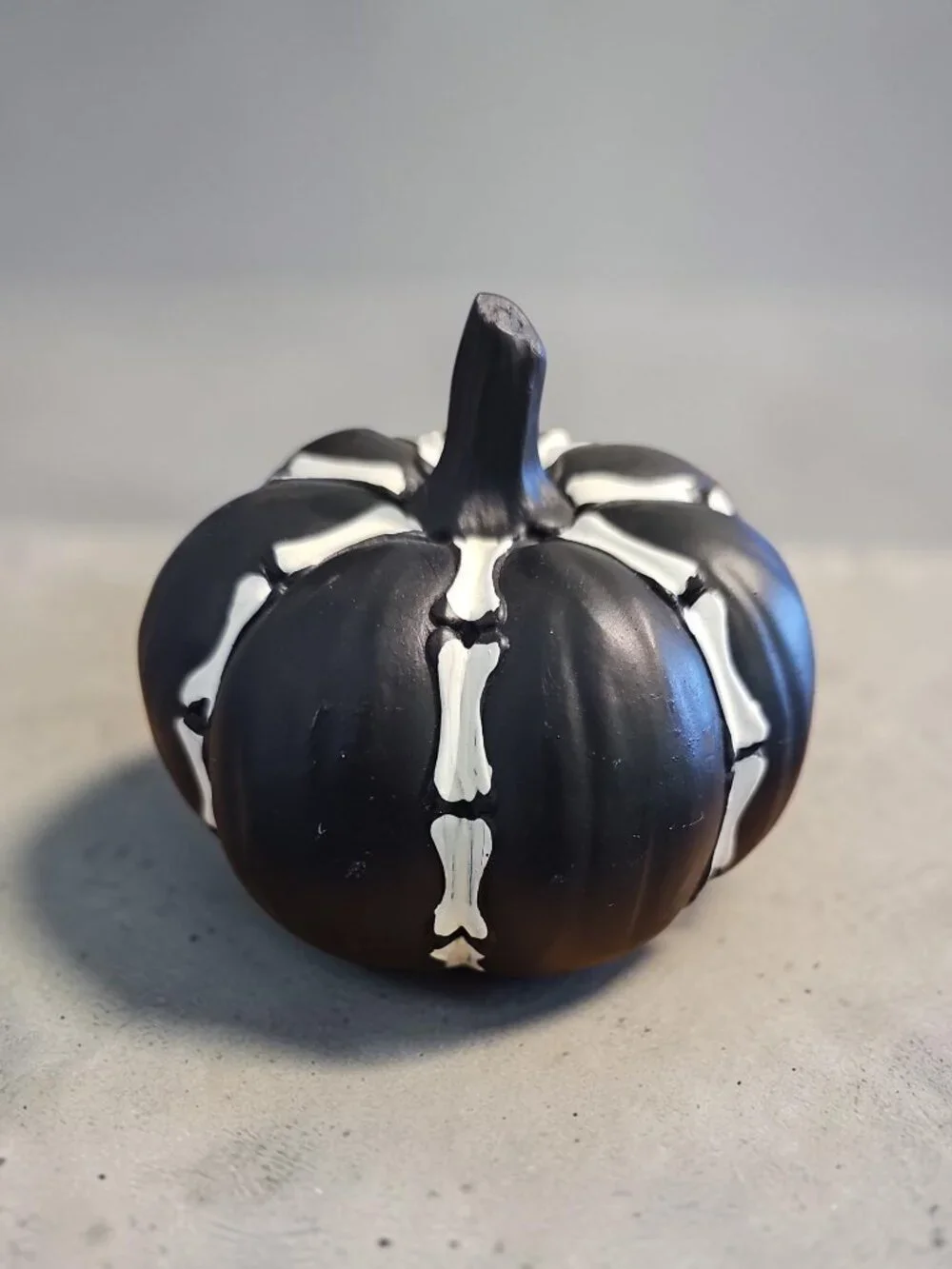 Spooky Pumpkin Décor – Black Skeleton‑Style Pumpkin – Halloween Tabletop